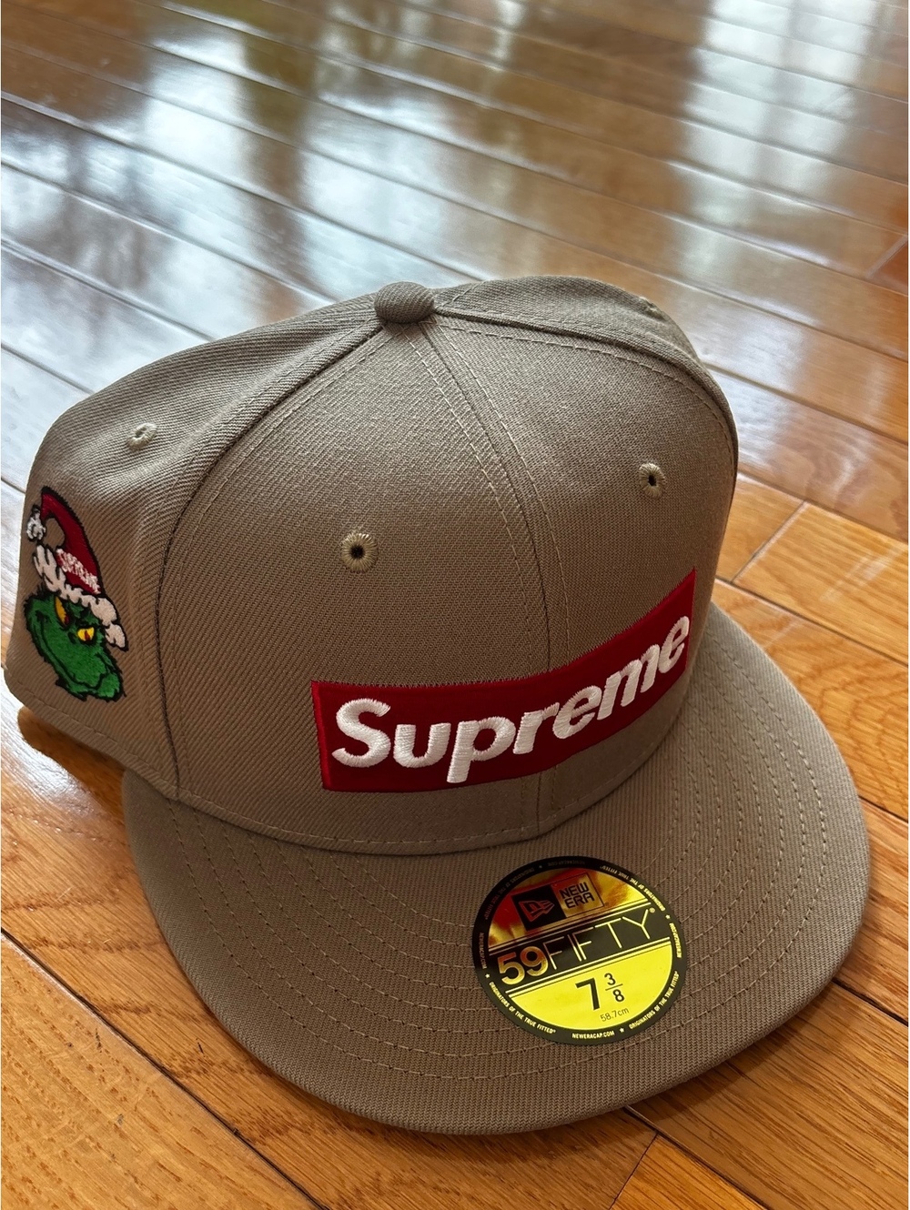 Supreme Grinch Box Logo New Era 59FIFTY Fitted Hat 7 3/8